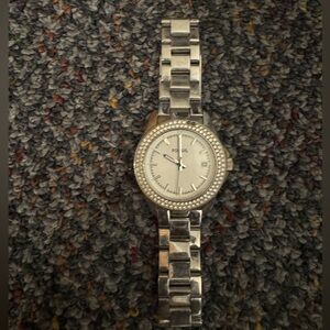 Excellent used condition, silver, rhinestone, fossil watch